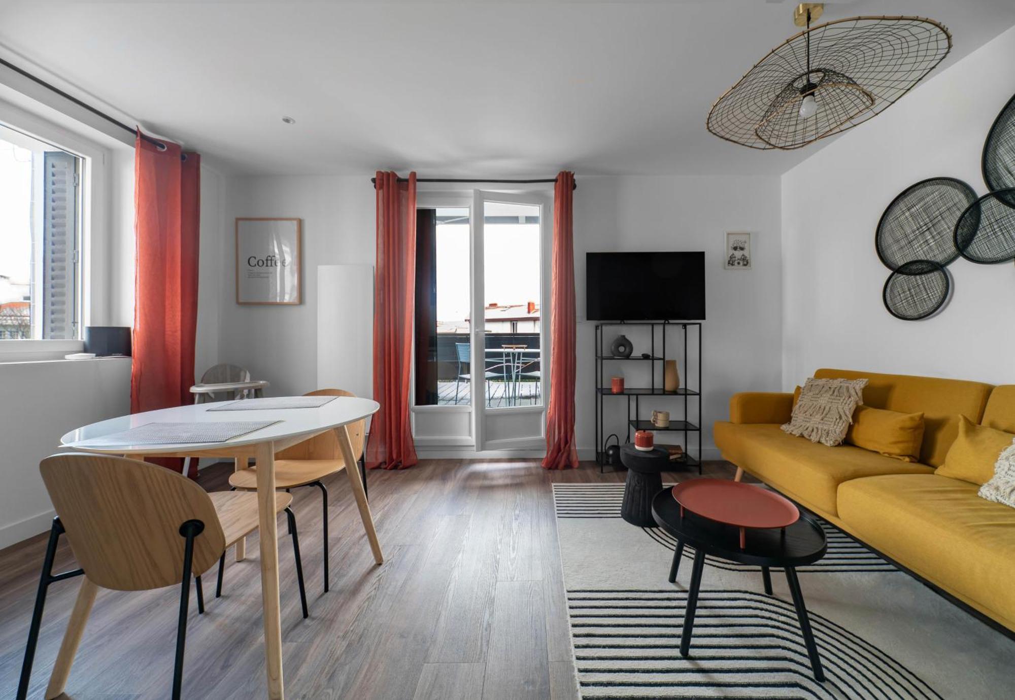 Residence Leon Blum - Appartements Design - Parking Clermont-Ferrand Exteriör bild